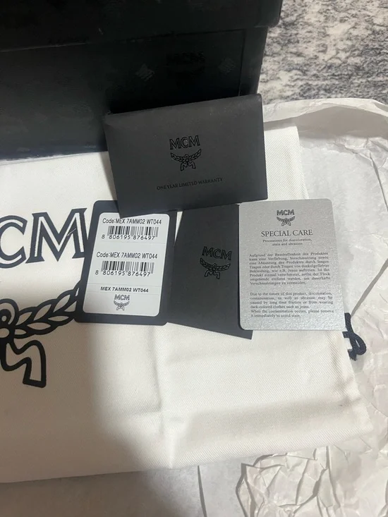 MCM Turnlock Style Classic Visetos High Top White with Gold Zippers - Picture 14 of 15